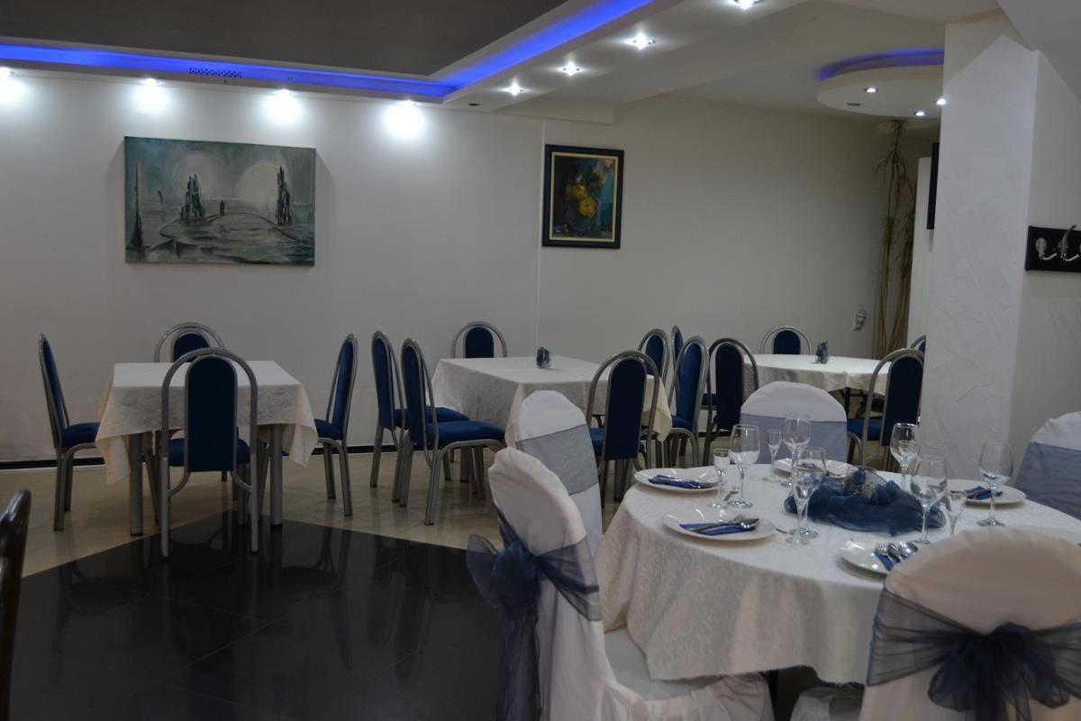 Lira Excellent Nis Hotel Екстериор снимка